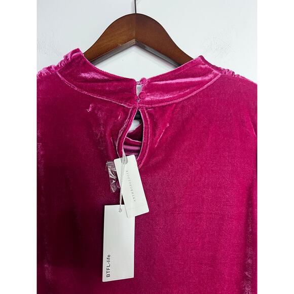 NWT Anthropologie Velvet Drape Neck Top  Hot Pink Raspberry Color  Sz S MSRP $78 - Picture 7 of 8